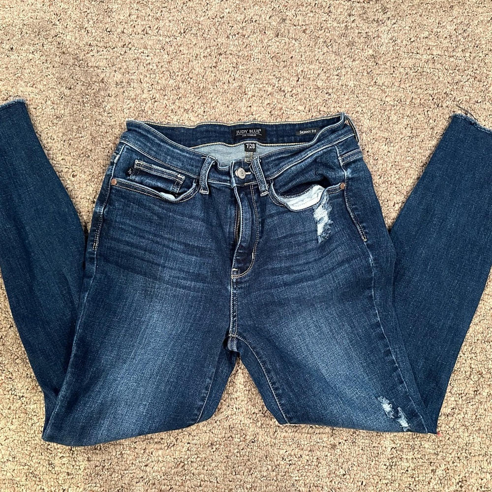 Judy Blue skinny jeans size 7 - GUC